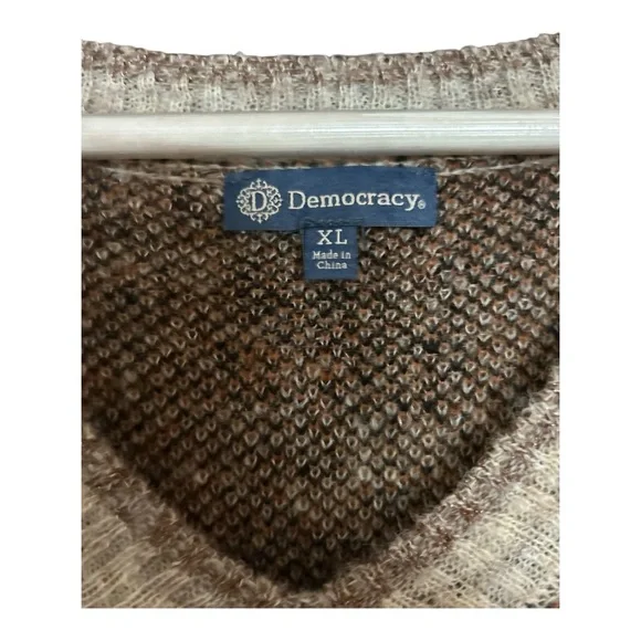 Democracy Brown Leopard V-Neck Sweater Vest XL NWT - Picture 7 of 7